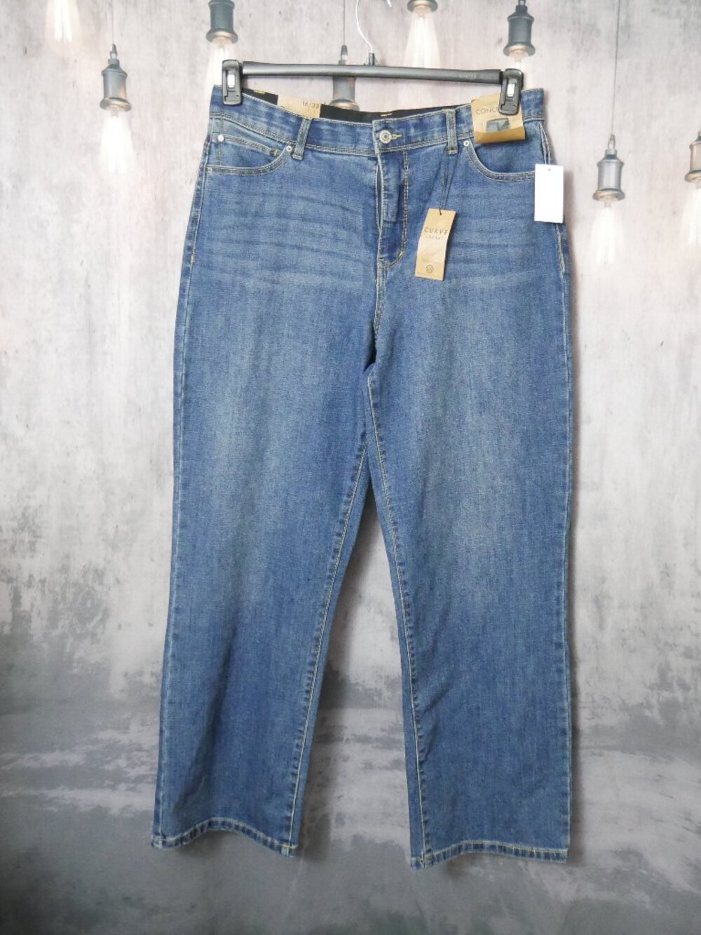 Curve Appeal High-Rise Straight Comfort Waist Jeans 16/33